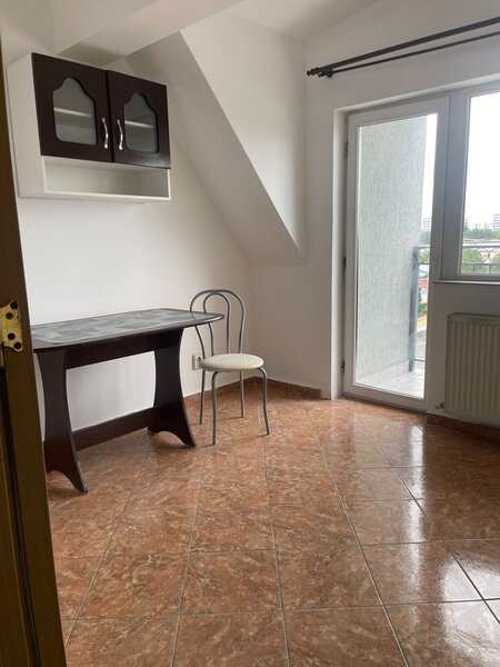 Rahova, Teius, str. Pucheni,